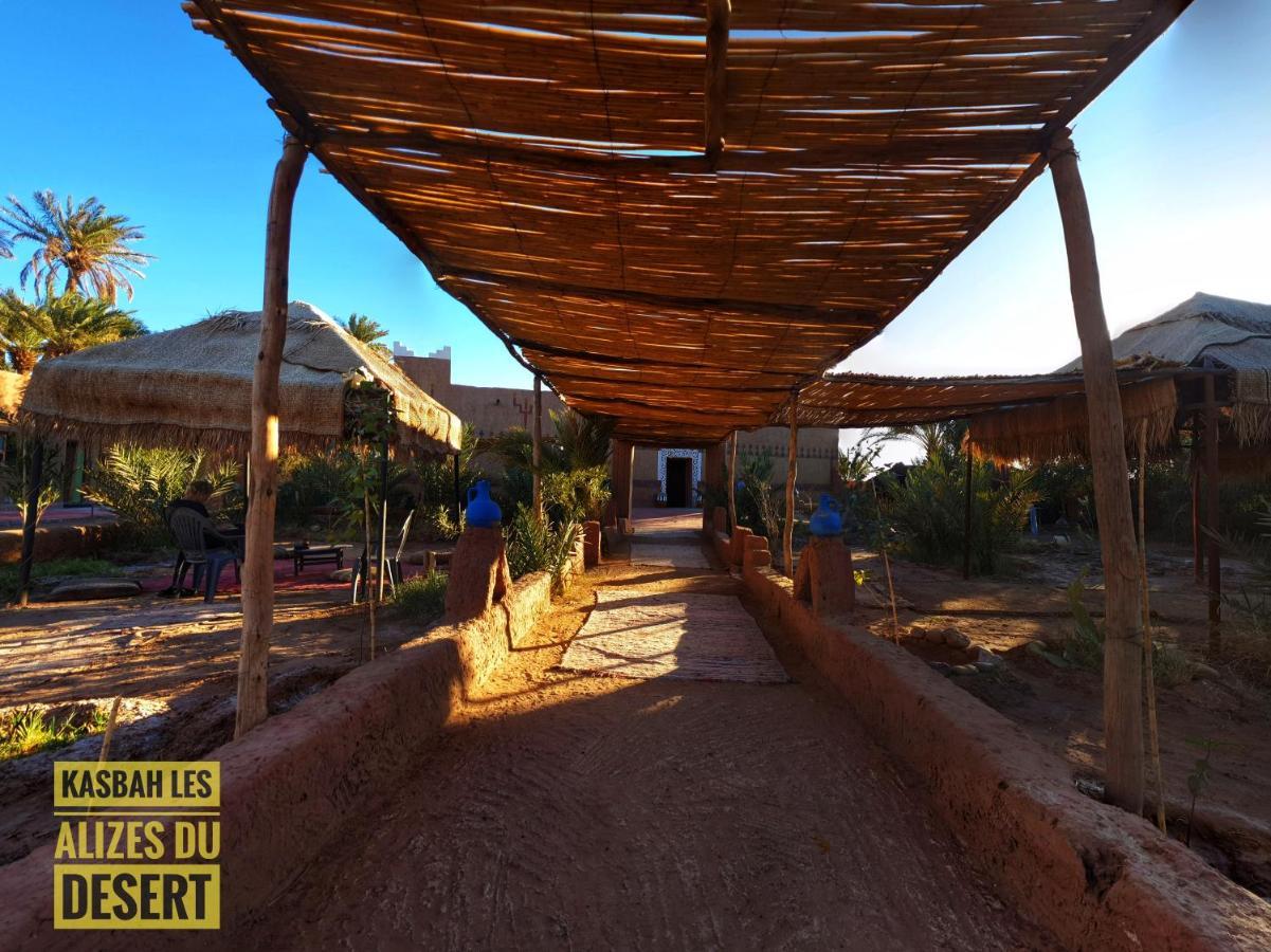 Kasbah Les Alizes Du Desert Мхамід Екстер'єр фото