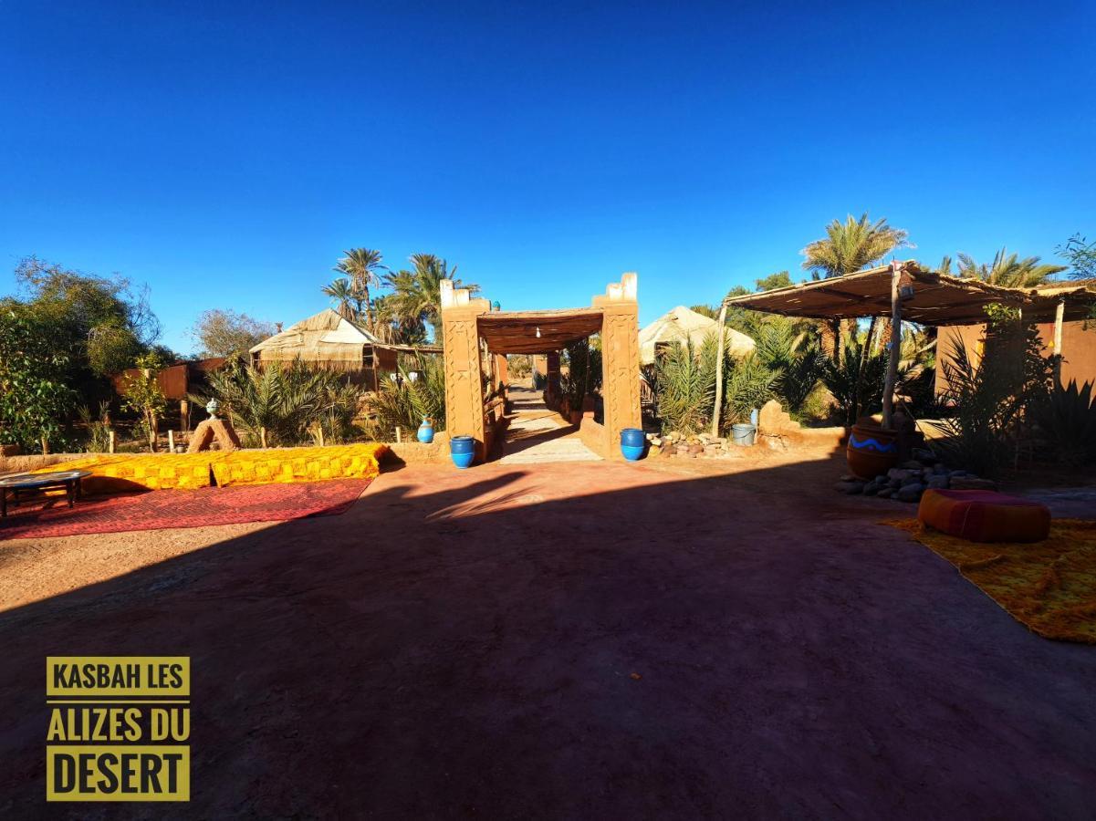 Kasbah Les Alizes Du Desert Мхамід Екстер'єр фото