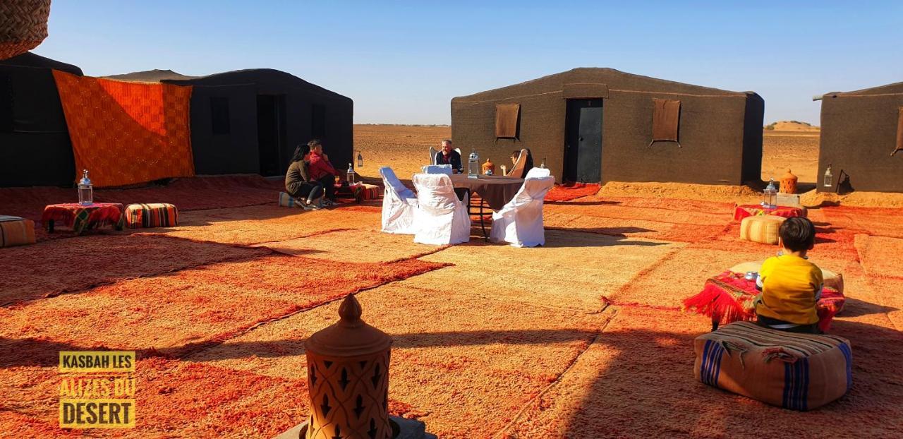 Kasbah Les Alizes Du Desert Мхамід Екстер'єр фото